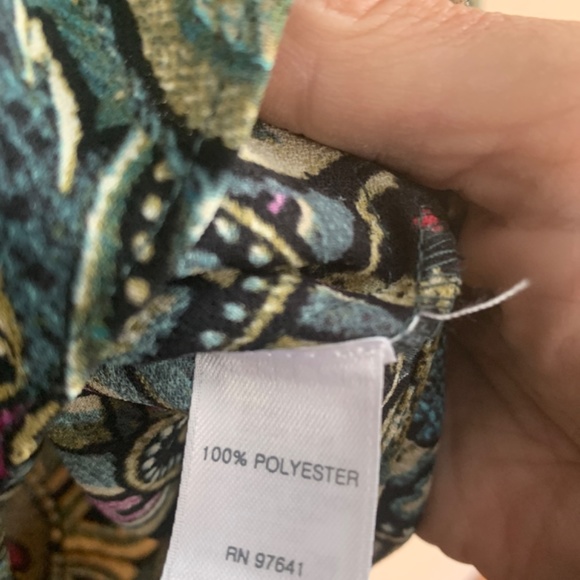 J.Jill paisley multi tiered blouse.‎ Never worn . - Picture 6 of 6